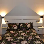 Casa Blanca Semesterbostad *